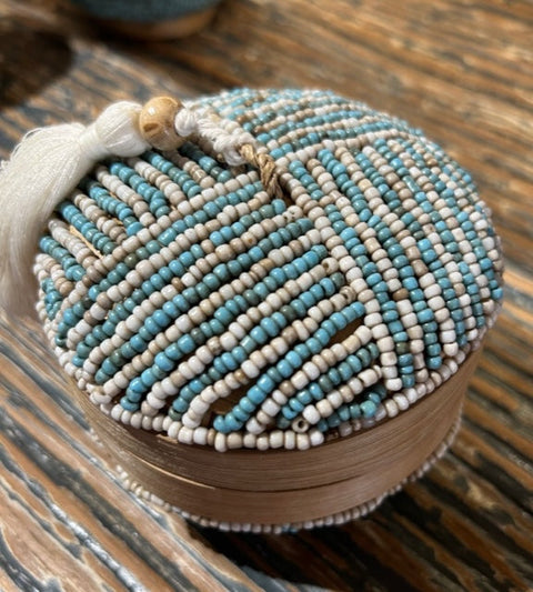 SMALL OFFERING BOX IN PEARLS AND BAMBOO MOD 2