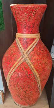 Set of 3 red pots